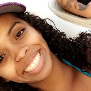 Meet your Posher, Joyce